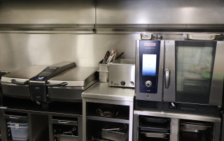 Die iKitchen von RATIONAL in der Profiküche vom Restaurant Hr. Ober in Warnemünde.